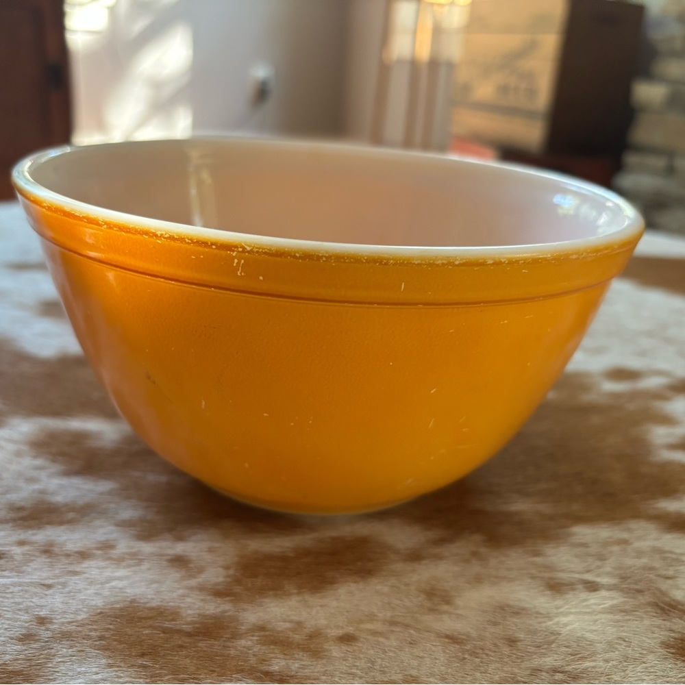 Vintage PYREX 402 1.5q Grest used condition